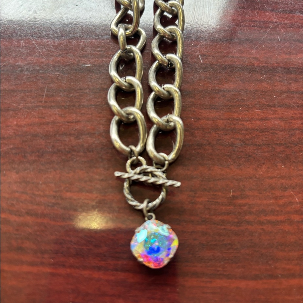 Chunky Choker Chain Necklace. Beautiful iridescent crystal stone - Picture 3 of 3